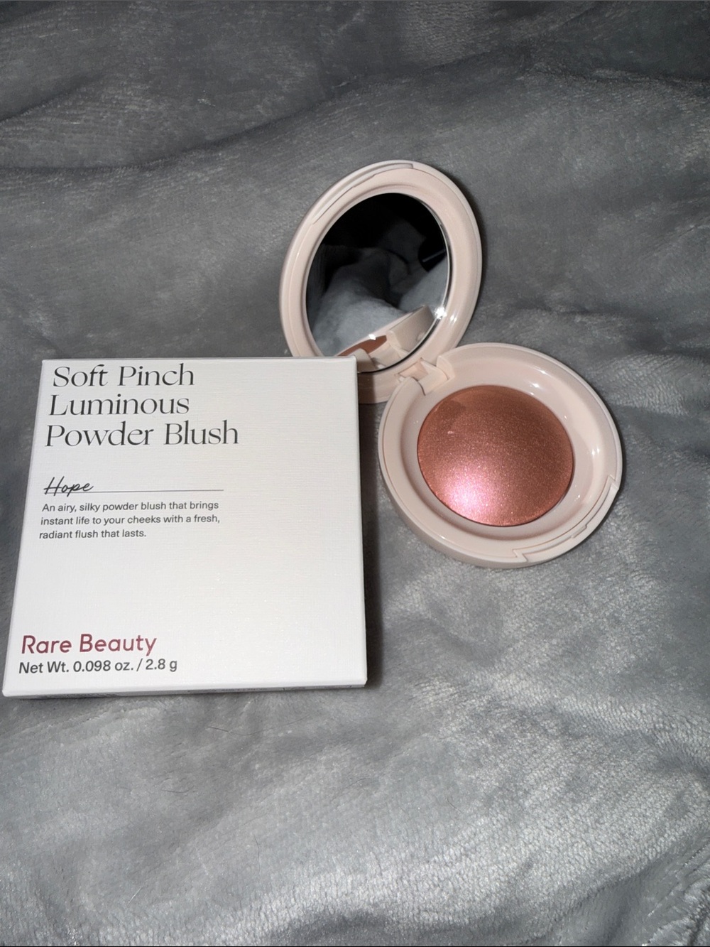 🍑 Soft Pinch Luminous Powder Blush
— Hope (Nude Mauve) - Picture 6 of 6